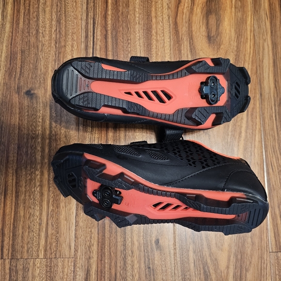 Louis Garneau Multi Air Flex Cycling Shoe Size 40 | great used condition - Picture 5 of 6